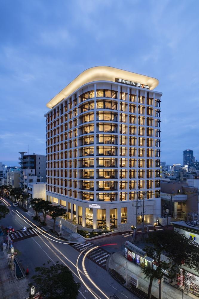 Jr Kyushu Hotel Blossom Naha Esterno foto